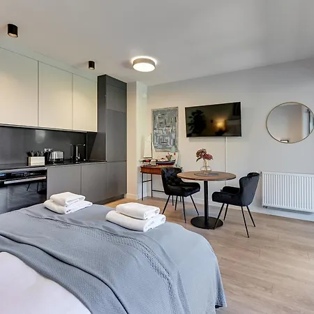 Comfort Lakowa Appartement *